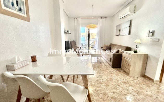Resale - Apartment - Orihuela Costa - Cabo roig - La Zenia
