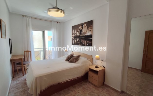 Resale - Apartment - Orihuela Costa - Cabo roig - La Zenia