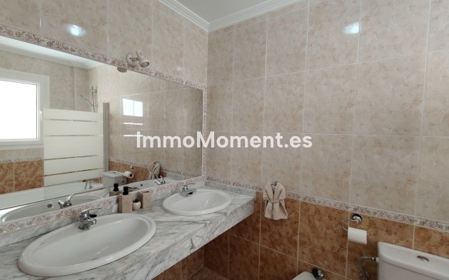 Resale - Apartment - Orihuela Costa - Cabo roig - La Zenia