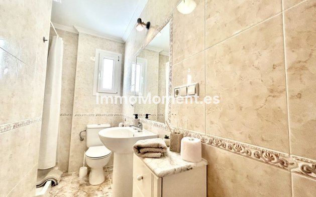 Resale - Apartment - Orihuela Costa - Cabo roig - La Zenia