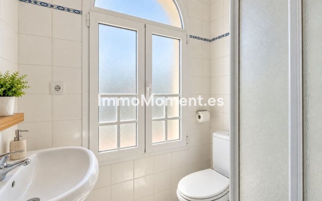 Wiederverkauf - Wohnung - Marbella - Puerto de Cabopino