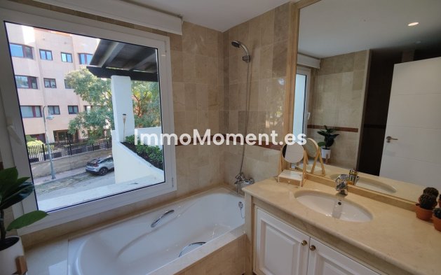 Bestaande woning - Appartement - Puerto Banús
