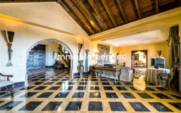 Wiederverkauf - Freistehende Villa - Marbella - Sierra Blanca