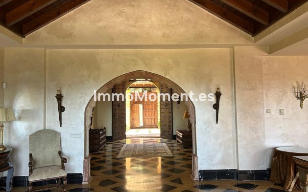 Wiederverkauf - Freistehende Villa - Marbella - Sierra Blanca
