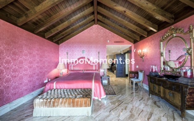 Wiederverkauf - Freistehende Villa - Marbella - Sierra Blanca