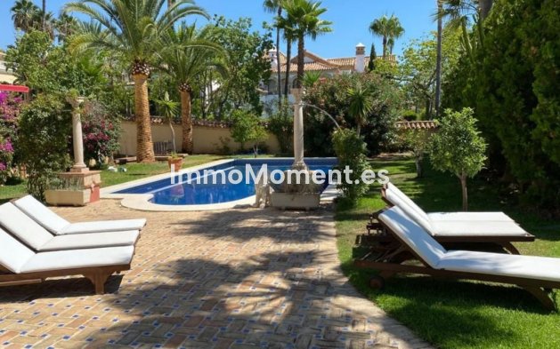 Wiederverkauf - Freistehende Villa - Marbella - Sierra Blanca