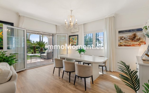 Bestaande woning - Vrijstaande villa - Estepona  - Estepona Centro