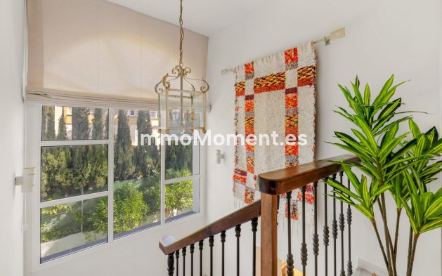 Bestaande woning - Vrijstaande villa - Estepona  - Estepona Centro