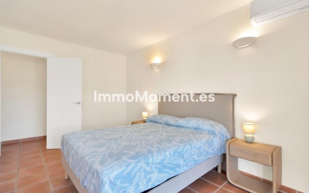 Reventa - Villa independiente - Estepona  - Valle Romano
