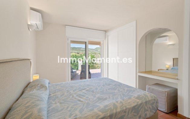 Reventa - Villa independiente - Estepona  - Valle Romano