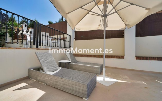 Reventa - Villa independiente - Estepona  - Valle Romano