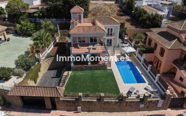 Reventa - Villa independiente - Estepona  - Valle Romano