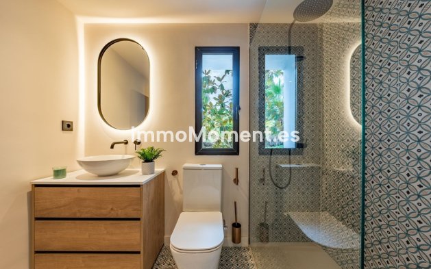 Wiederverkauf - Freistehende Villa - Benalmadena - Benalmadena Pueblo