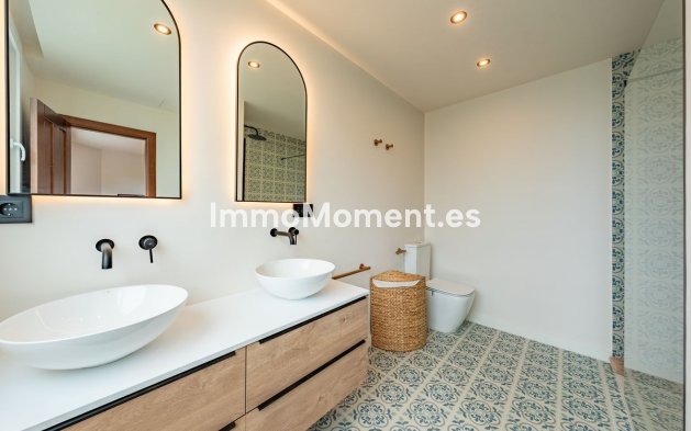 Wiederverkauf - Freistehende Villa - Benalmadena - Benalmadena Pueblo