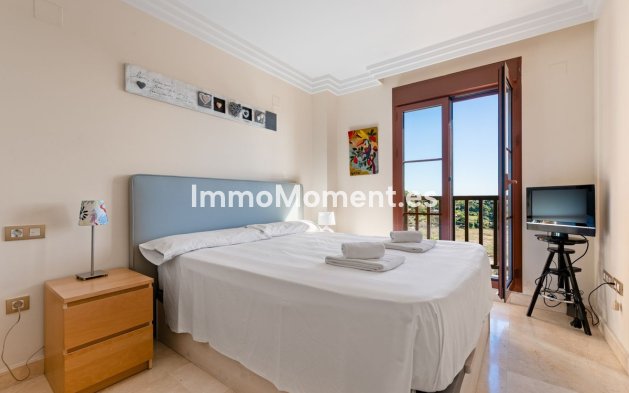 Revente - Appartement - Estepona  - Atalaya