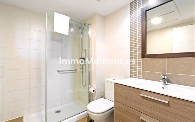 Revente - Appartement - Estepona  - Atalaya