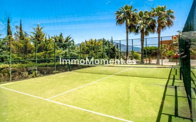 Revente - Appartement - Estepona  - Atalaya