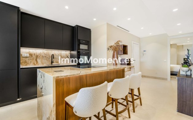Bestaande woning - Appartement - Estepona  - Estepona Centro