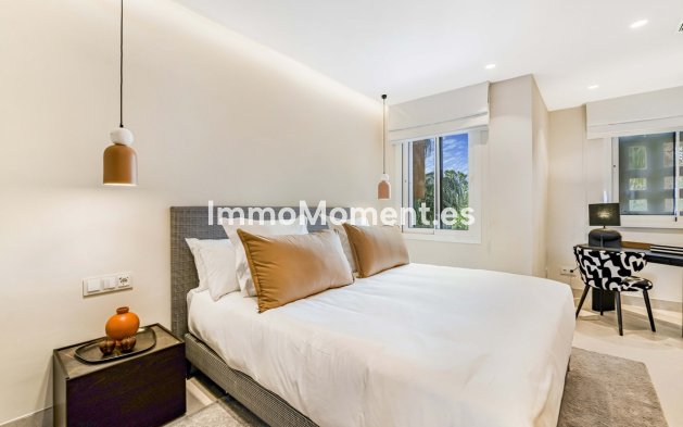 Bestaande woning - Appartement - Estepona  - Estepona Centro