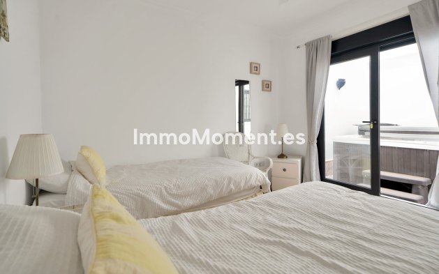 Bestaande woning - Vrijstaande villa - Marbella - La Mairena