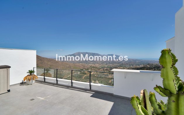 Bestaande woning - Vrijstaande villa - Marbella - La Mairena