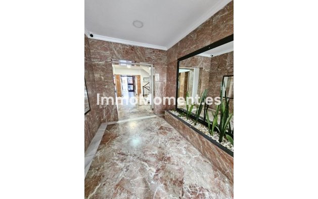 Wiederverkauf - Wohnung - Marbella - Marbella Centro