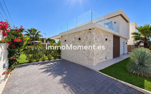 Reventa - Villa independiente - Orihuela Costa - Cabo roig - La Zenia