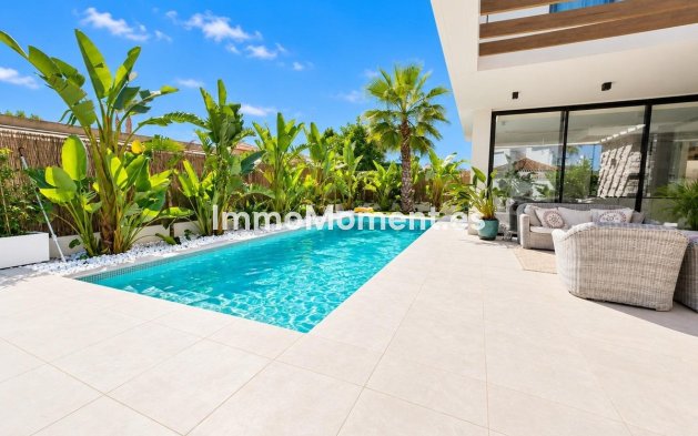 Reventa - Villa independiente - Orihuela Costa - Cabo roig - La Zenia