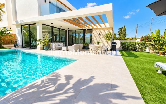 Reventa - Villa independiente - Orihuela Costa - Cabo roig - La Zenia