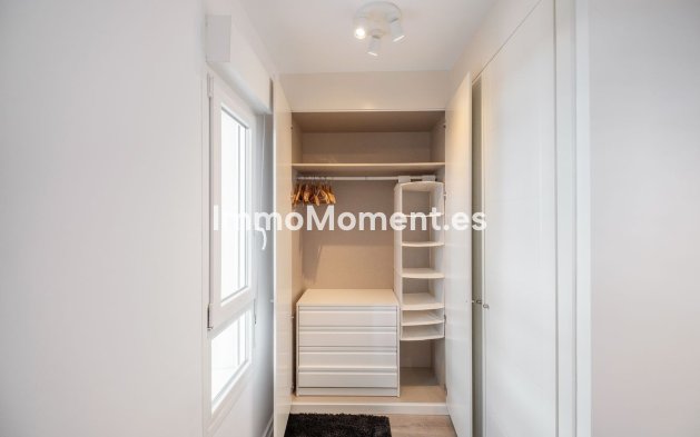 Resale - Apartment - Marbella - La Campana
