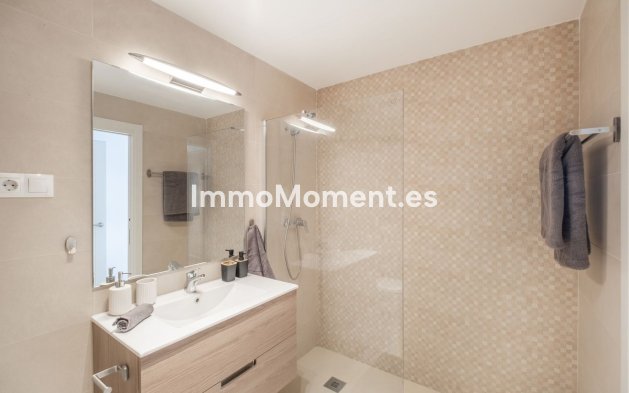 Resale - Apartment - Marbella - La Campana