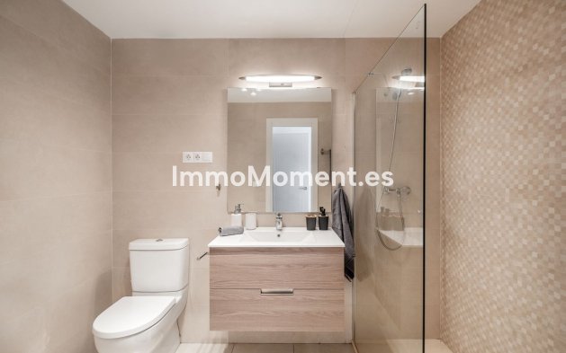 Resale - Apartment - Marbella - La Campana