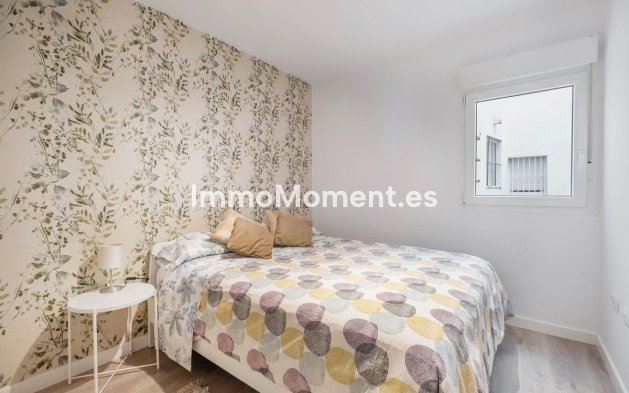 Resale - Apartment - Marbella - La Campana