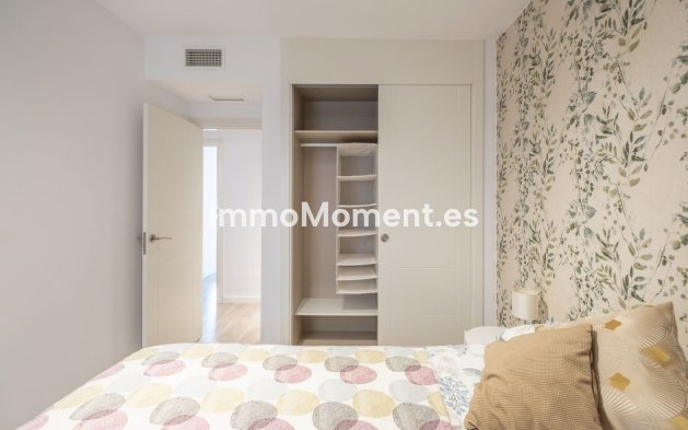 Resale - Apartment - Marbella - La Campana
