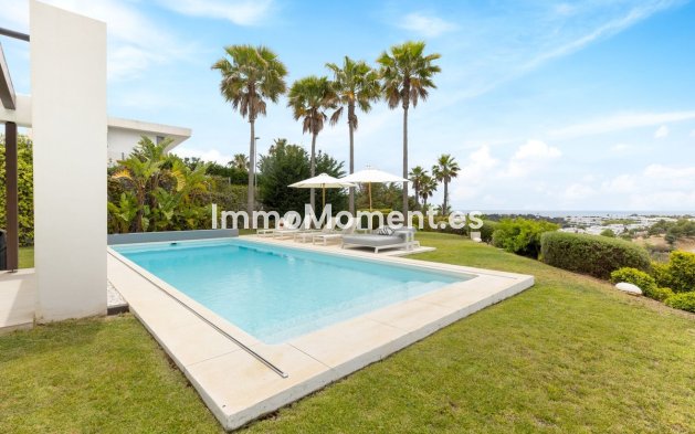 Wiederverkauf - Freistehende Villa - Marbella - Santa Clara