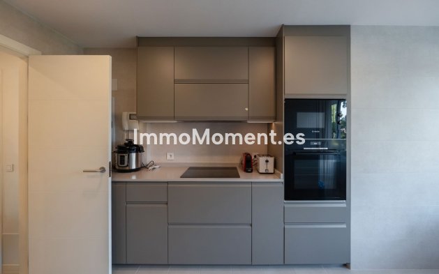 Bestaande woning - Appartement - Estepona  - Estepona Centro