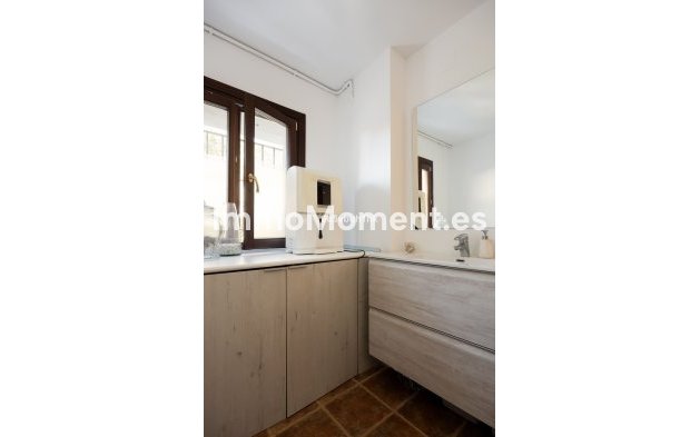Bestaande woning - Vrijstaande villa - Estepona  - Estepona Centro