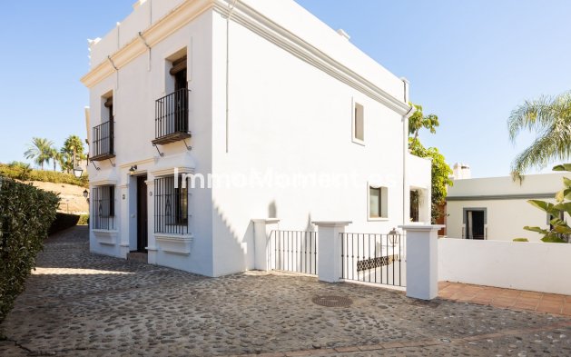 Bestaande woning - Vrijstaande villa - Estepona  - Estepona Centro