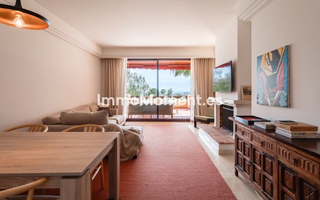 Resale - Apartment - Benahavís - Benahavís Centro