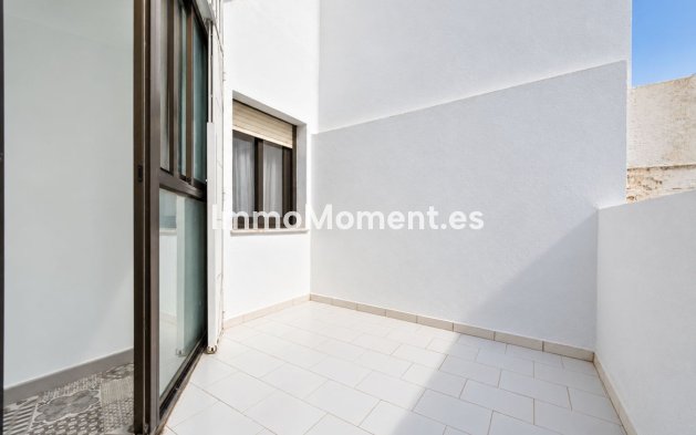 Wiederverkauf - Wohnung - Estepona  - Estepona Centro