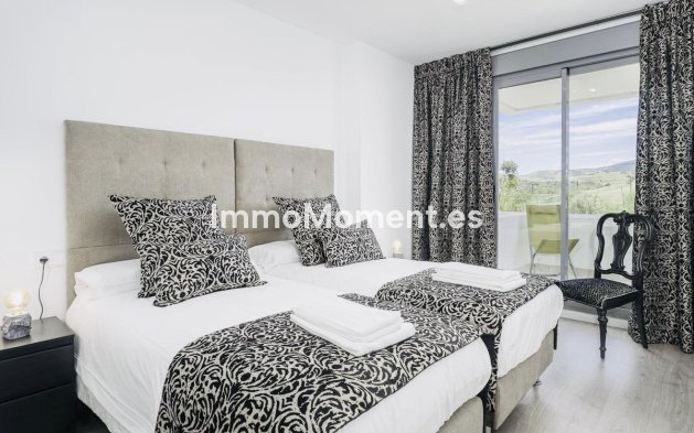 Reventa - Apartamento - Estepona  - Estepona Centro