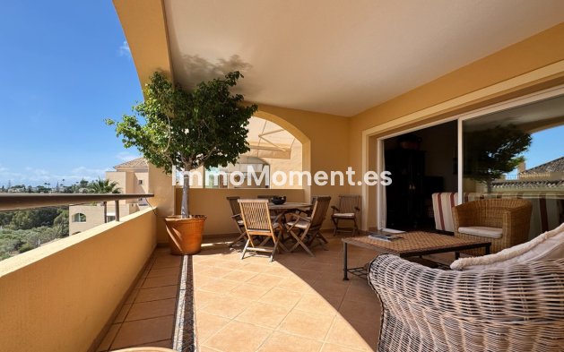 Resale - Apartment - Marbella - Elviria