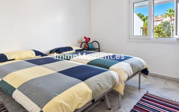 Wiederverkauf - Wohnung - Manilva - La Duquesa