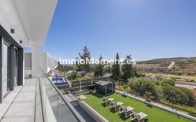 Reventa - Villa independiente - Estepona  - Valle Romano