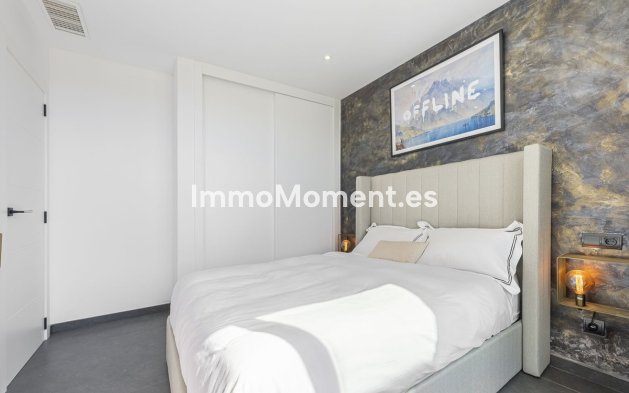 Reventa - Villa independiente - Estepona  - Valle Romano
