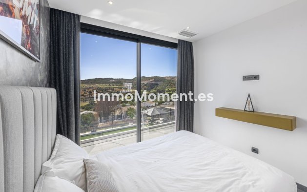 Reventa - Villa independiente - Estepona  - Valle Romano
