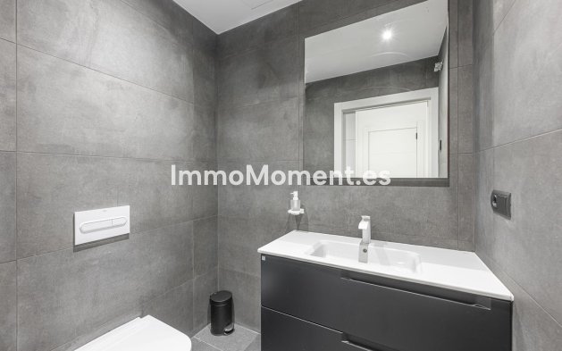 Reventa - Villa independiente - Estepona  - Valle Romano