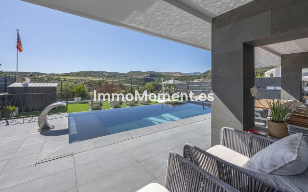 Reventa - Villa independiente - Estepona  - Valle Romano
