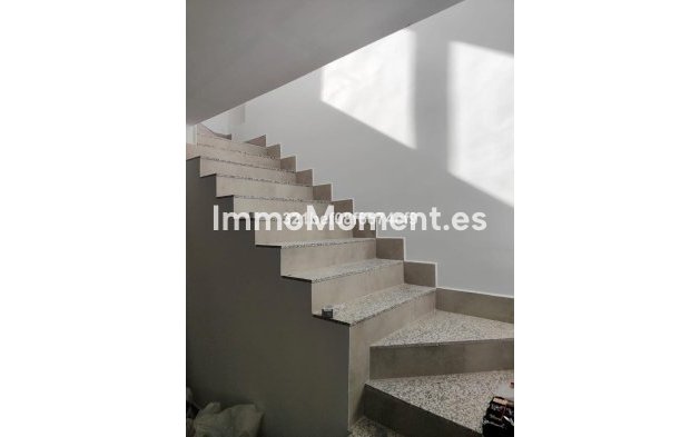 Bestaande woning - Rijtjeshuis - Estepona  - Estepona Centro