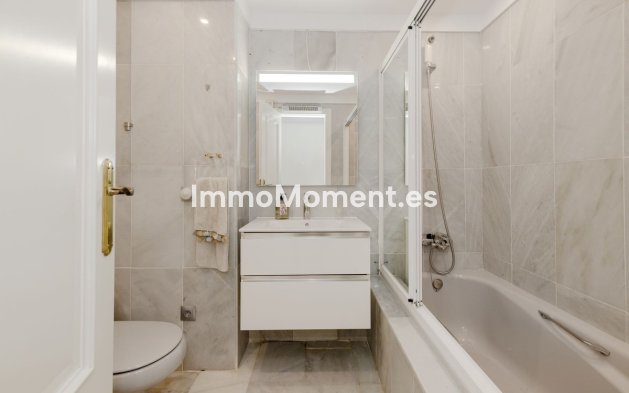 Resale - Apartment - Marbella - Marbella Centro
